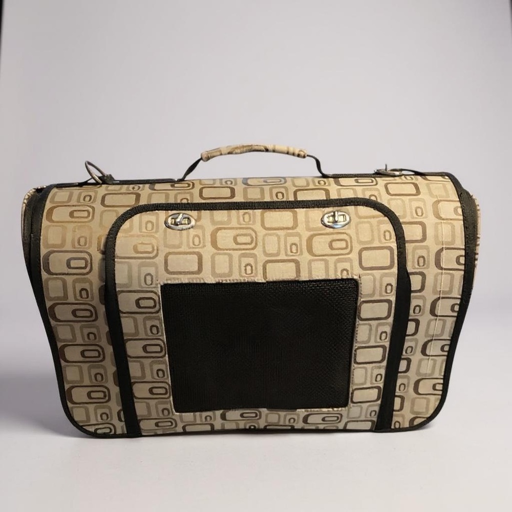 Stylish Soft Pet Carrier Small Dog, Cat Excellent Condition